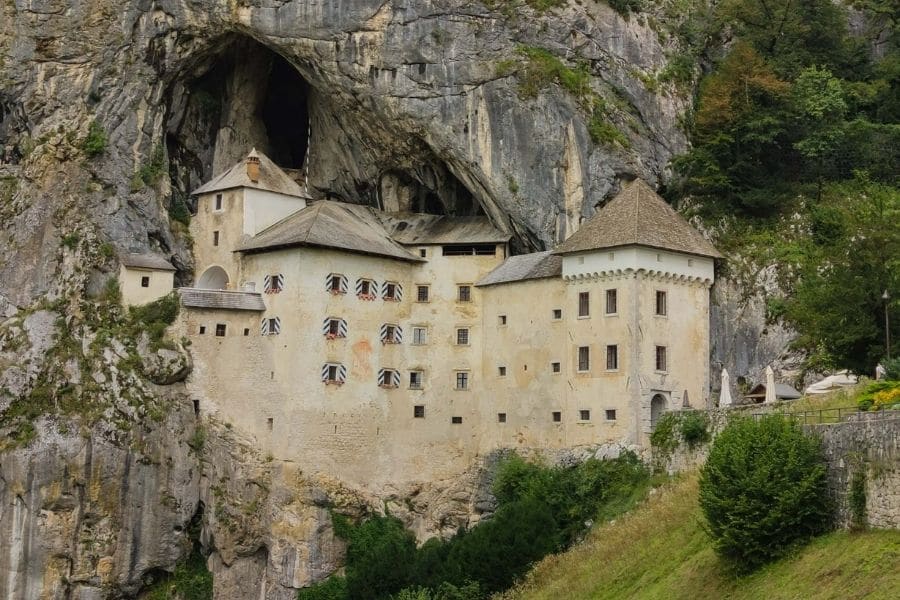 Predjama castle