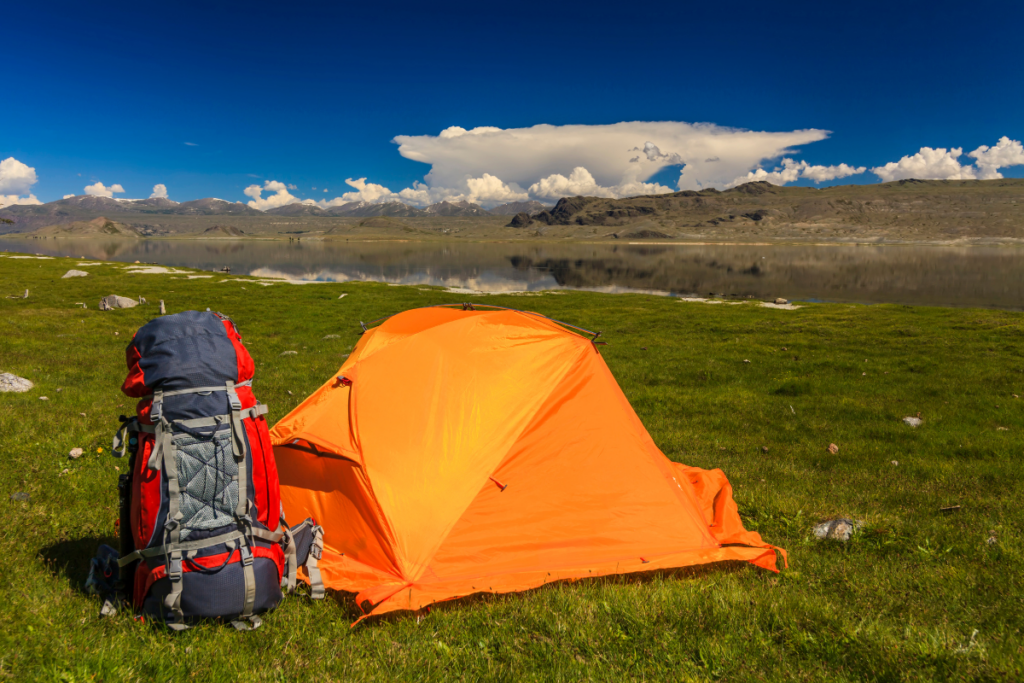 packing a tent for backpacking